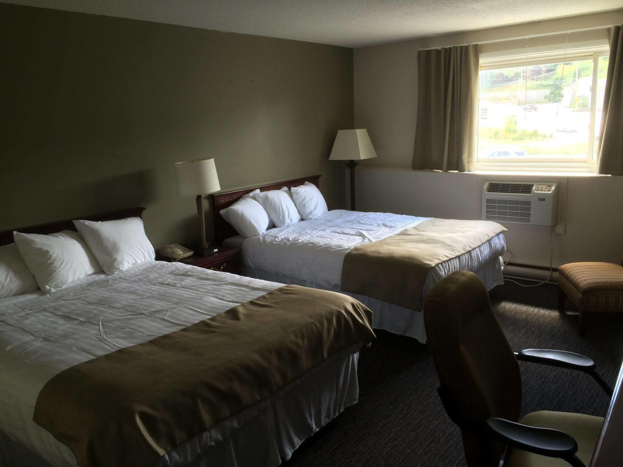 Rodeway Inn Sudbury Buitenkant foto